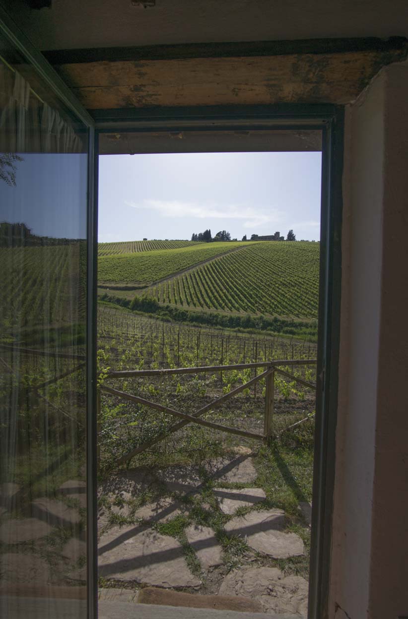 Il Fienile del Vichiaccio holiday house, interior and garden photos